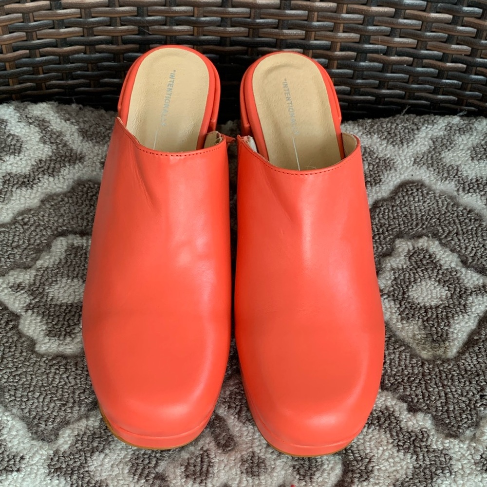 Intentionally Orange Platform Block Heel Round & Close Toe Sandals